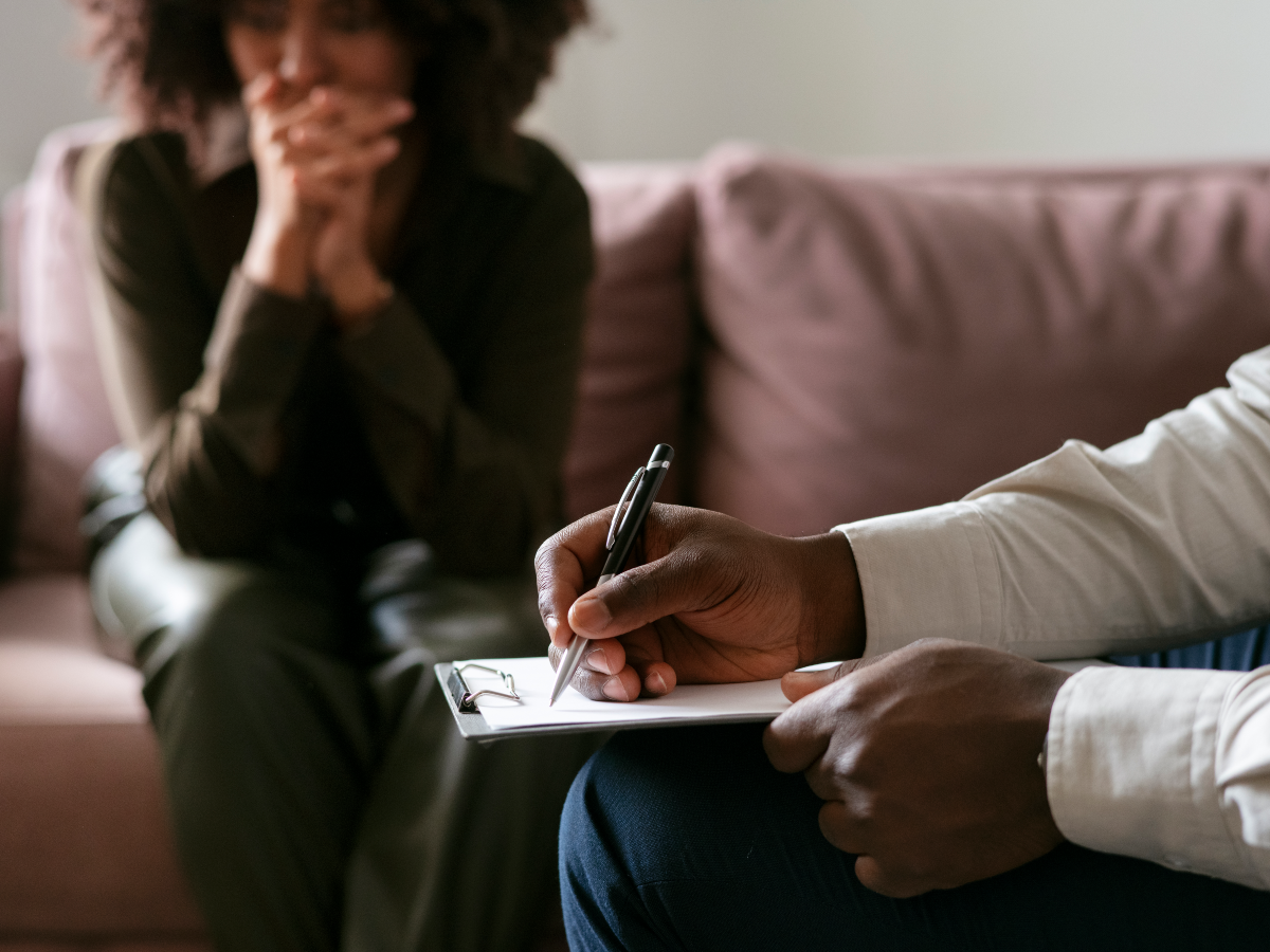 Cross-Site Predictions of Readmission After Psychiatric Hospitalization With Mood or Psychotic Disorders: Retrospective Study