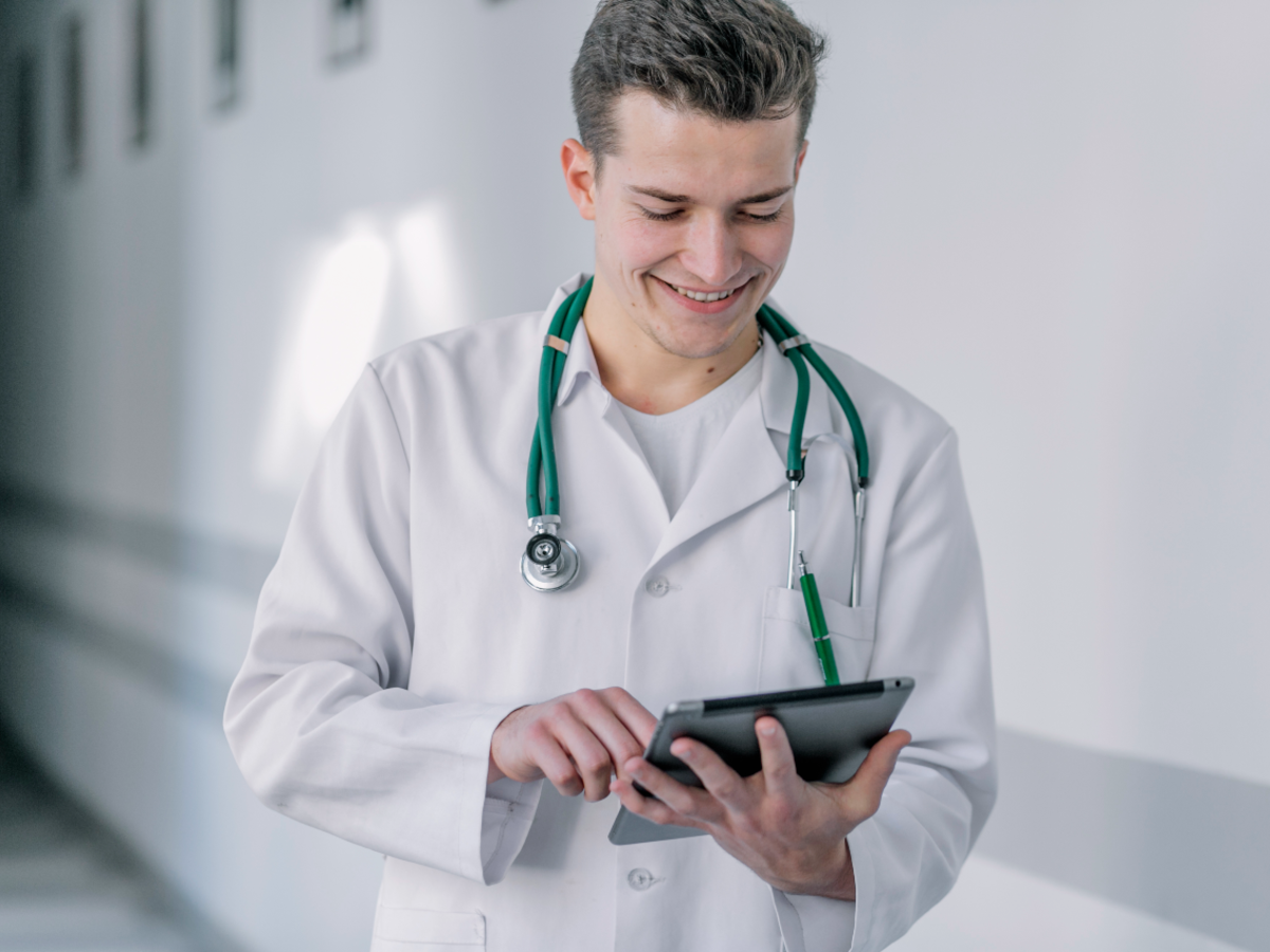 Developing Requirements for a Standardized System to Return Individual Research Results Back to Study Participants: Narrative Review