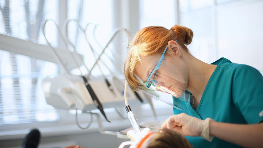 Why the UK needs to prioritise oral health for young people in the care system
