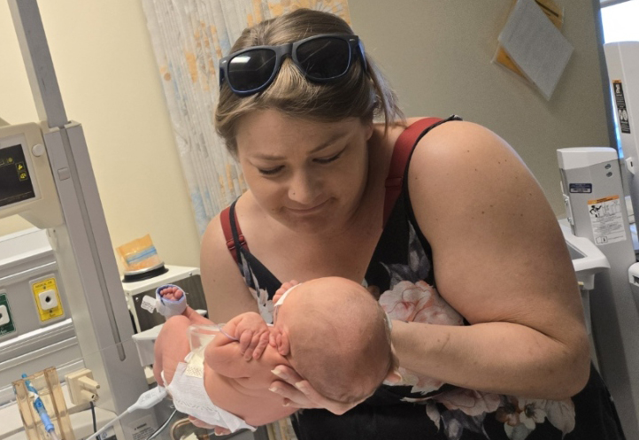 “Stool School” helps parents master infant ostomy care